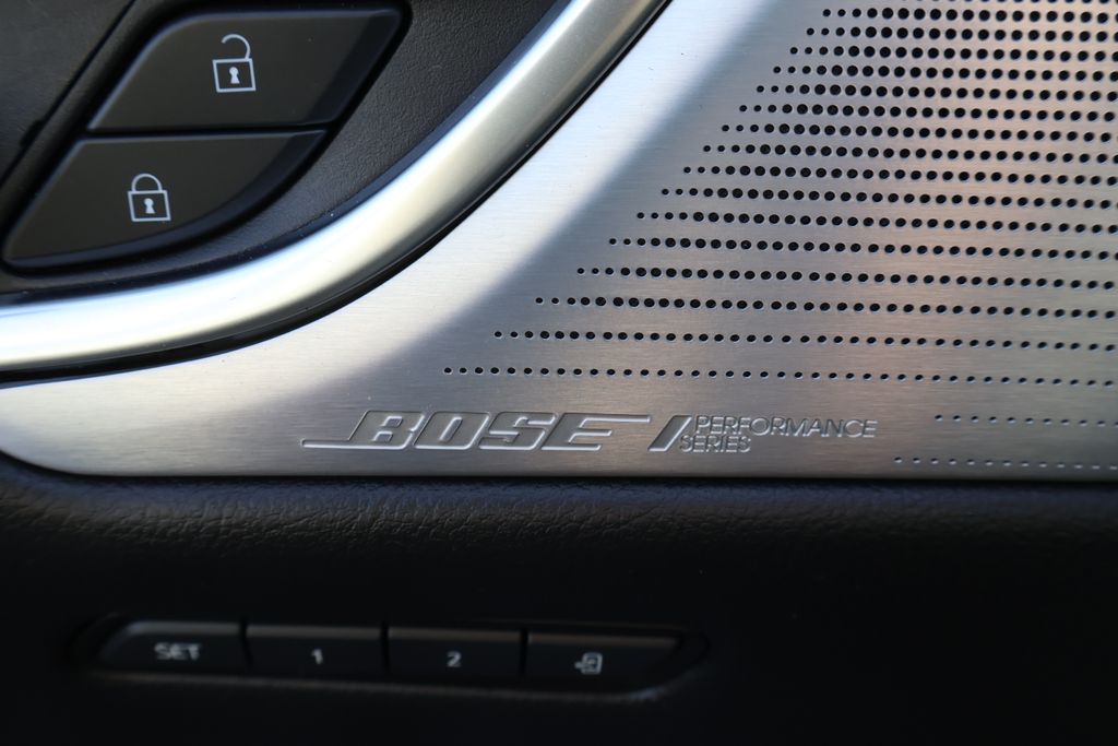 Thumbnail: 2025 Cadillac XT5 - 19