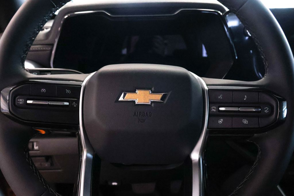 2025 Chevrolet Colorado LT 30