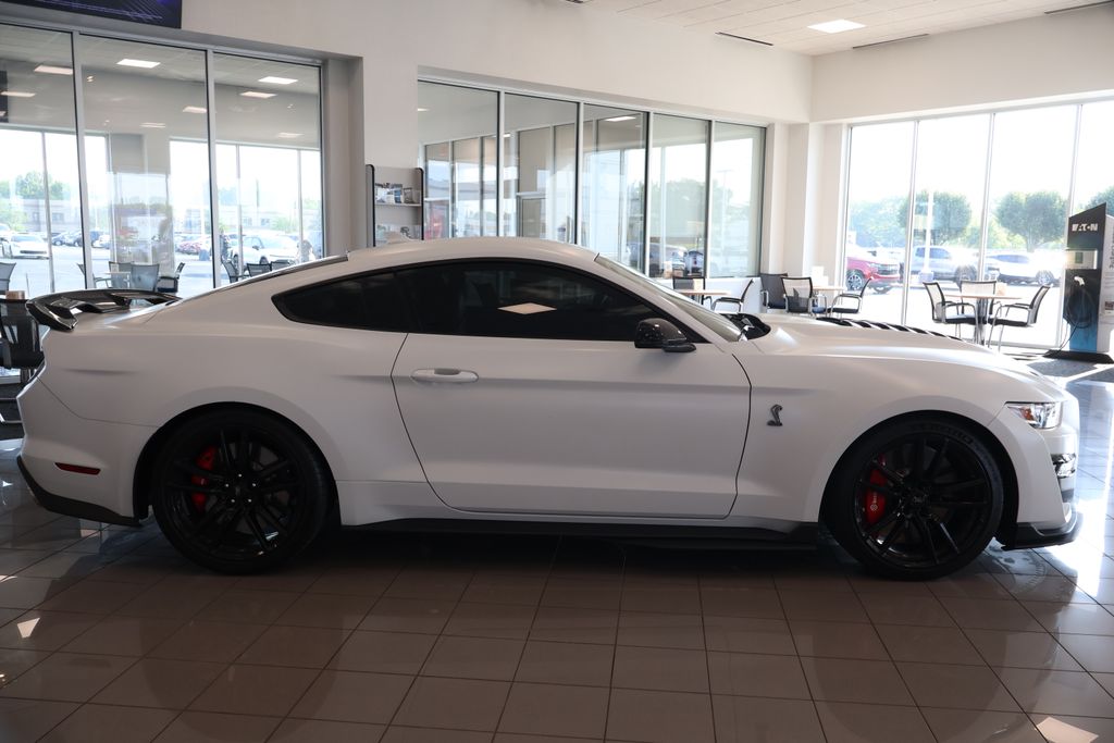 2020 Ford Mustang Shelby GT500 8