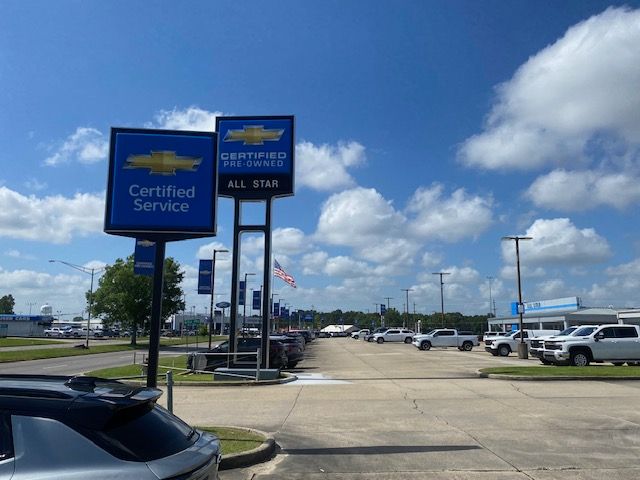 Used 2015 Black Chevrolet LT image 12