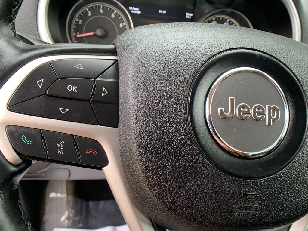 2014 Jeep Cherokee Limited 16