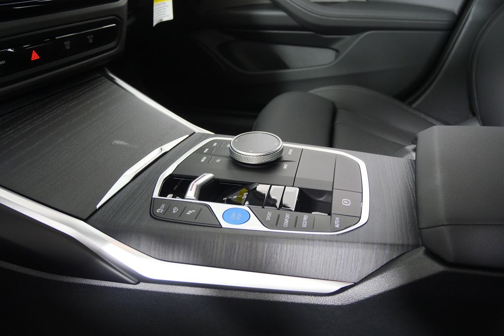 2025 BMW i4 eDrive40 23