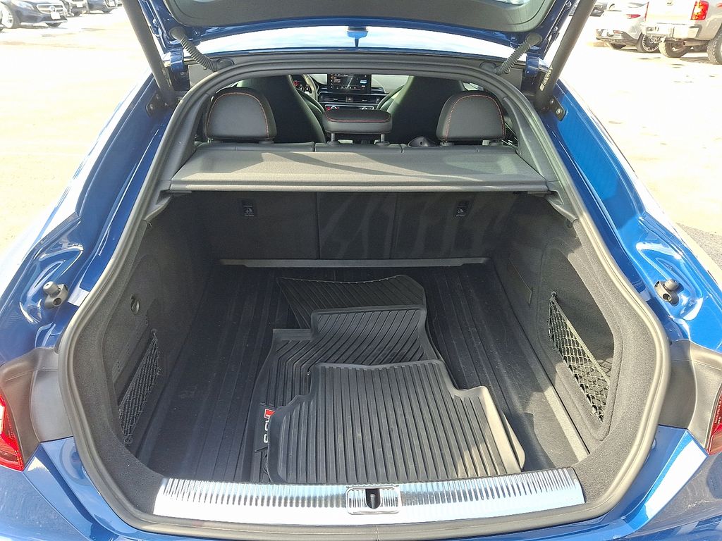 Thumbnail: 2023 Audi RS 5 - 27