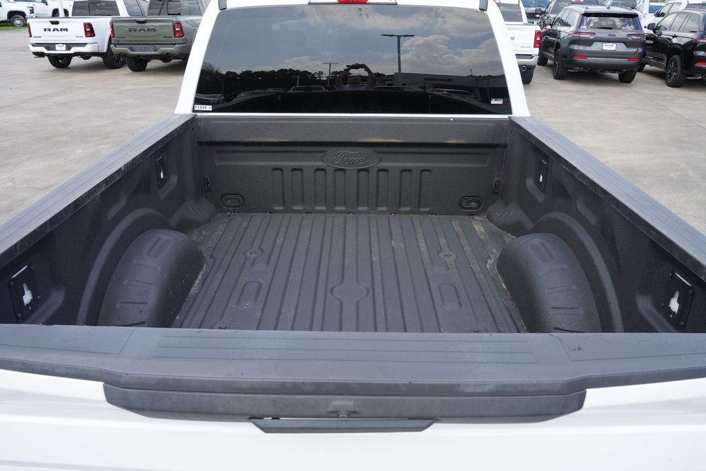 2019 Ford F-250SD XLT White at Cook Ford