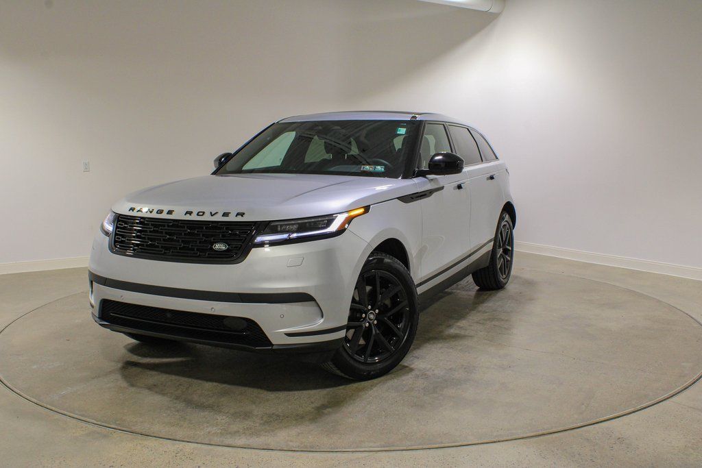 2025 Land Rover Range Rover Velar