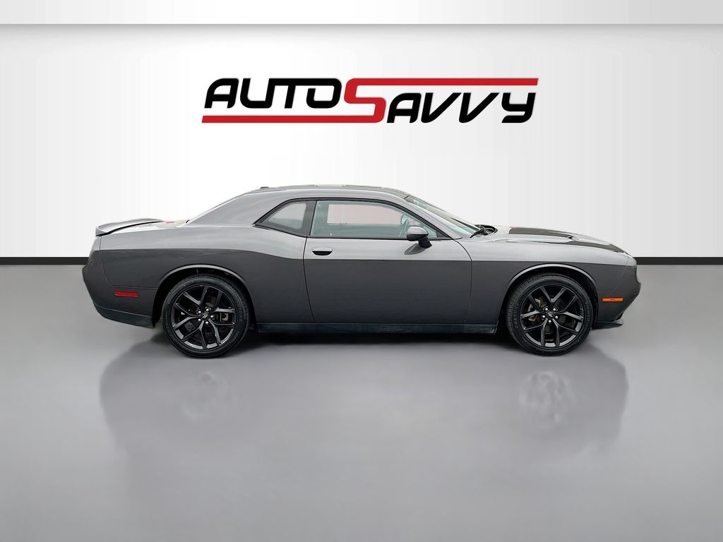 2021 Dodge Challenger SXT - Photo 8