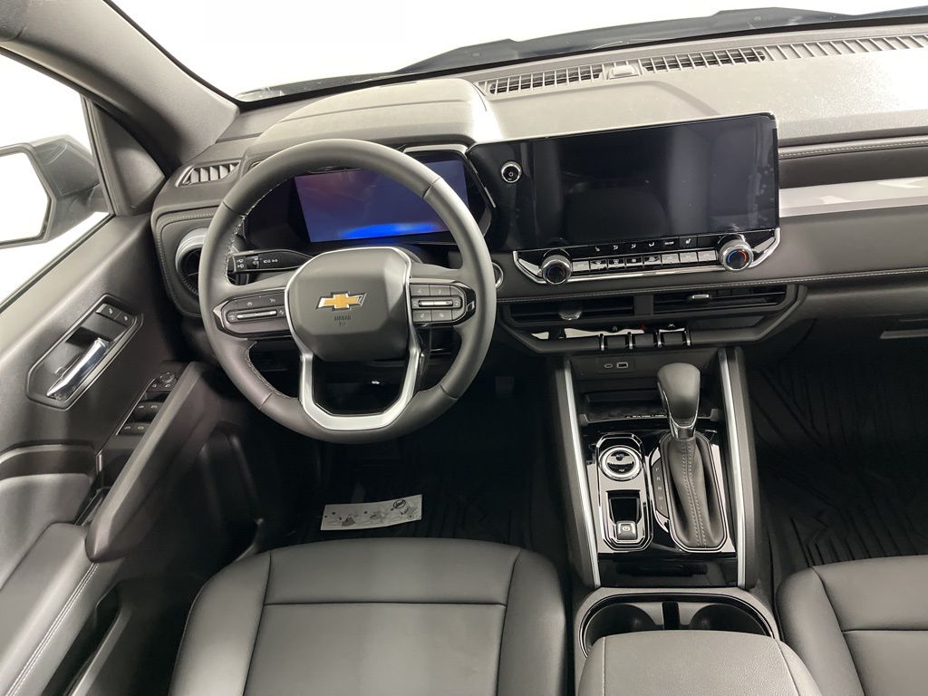 2025 Chevrolet Colorado LT 13
