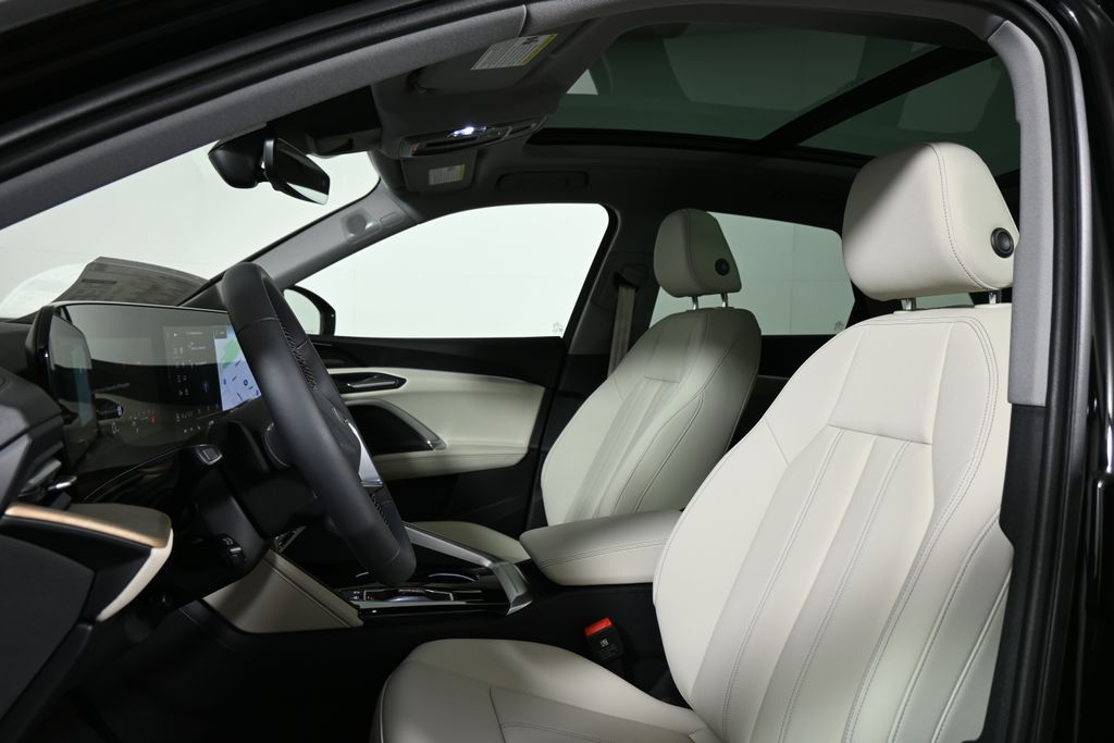 Thumbnail: 2025 Audi Q5 - 13