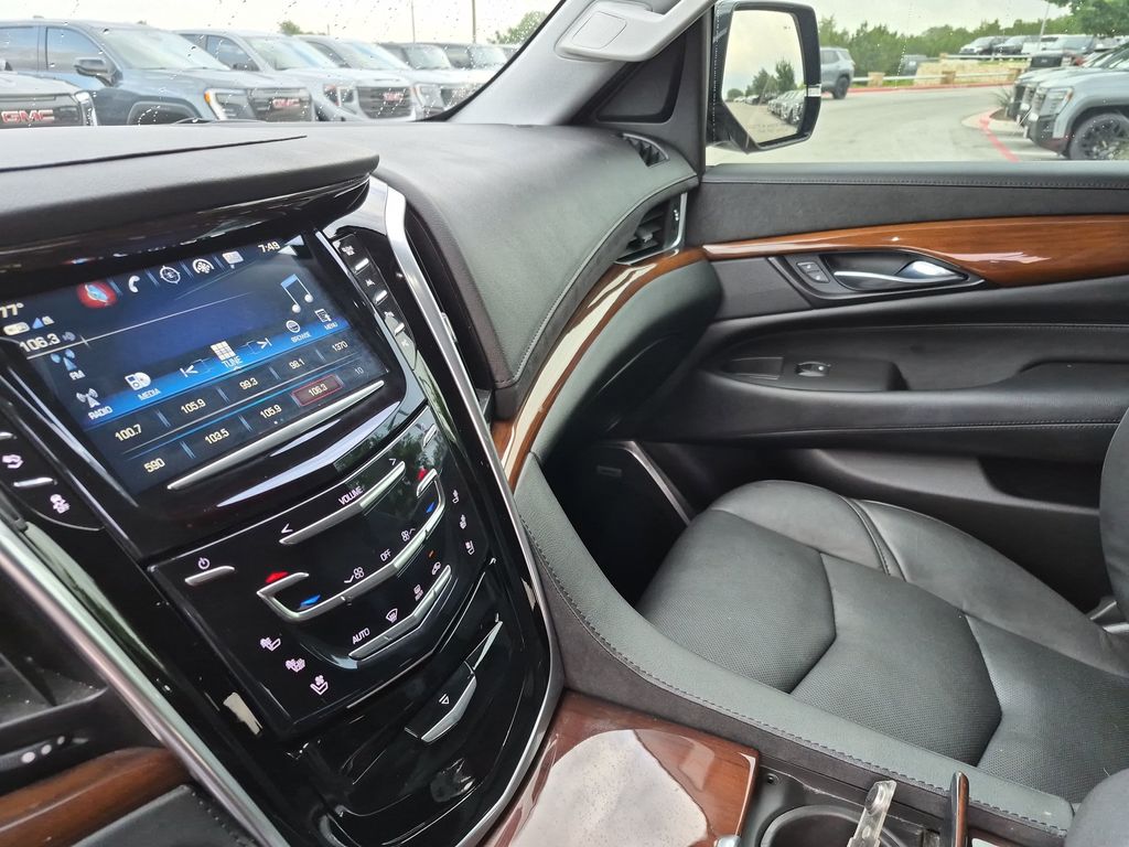Used Car 2020 Cadillac Escalade  Premium Luxury For Sale Under $35,000 In Austin, Texas