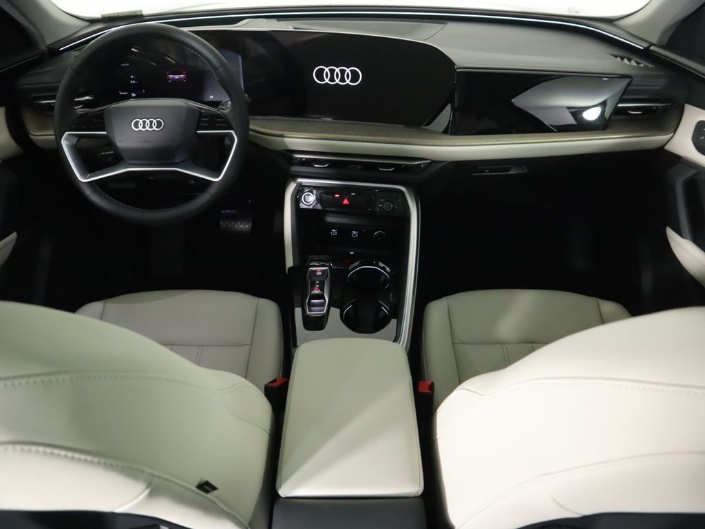 Thumbnail: 2025 Audi Q5 - 15
