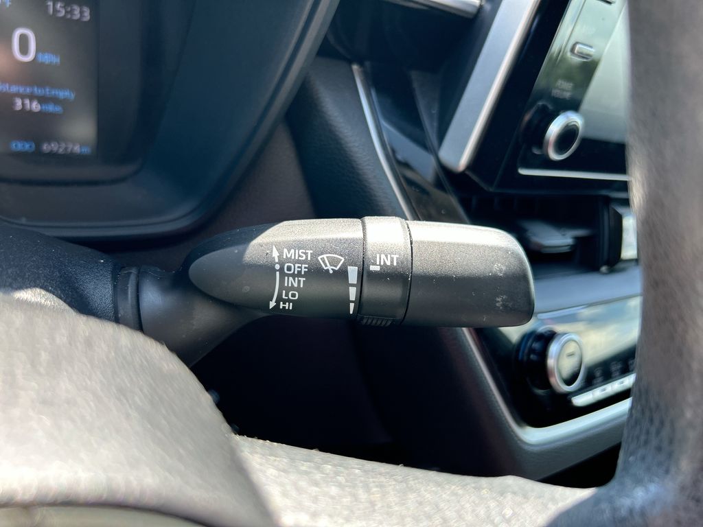 Thumbnail: 2020 Toyota Corolla - 18