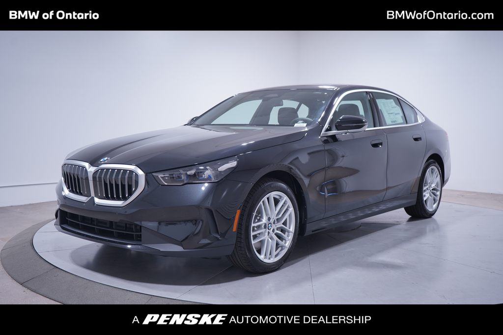 2024 BMW 5 Series 530i 1