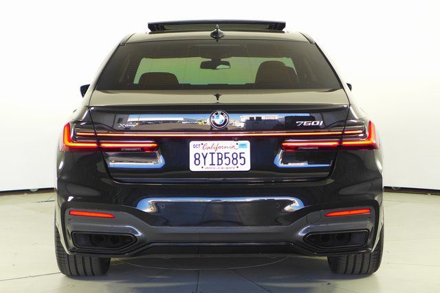 2022 BMW 7 Series 750i xDrive 8