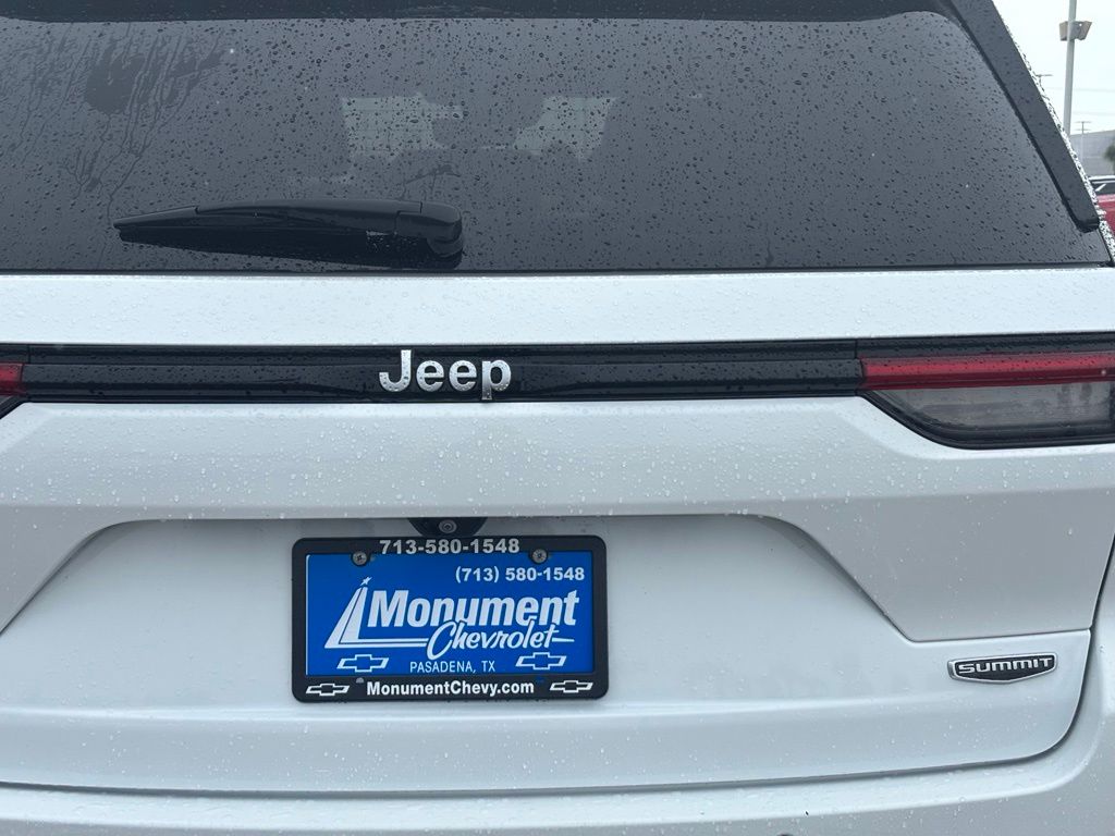 2023 Jeep Grand Cherokee Summit White at Wharton Chevrolet GMC