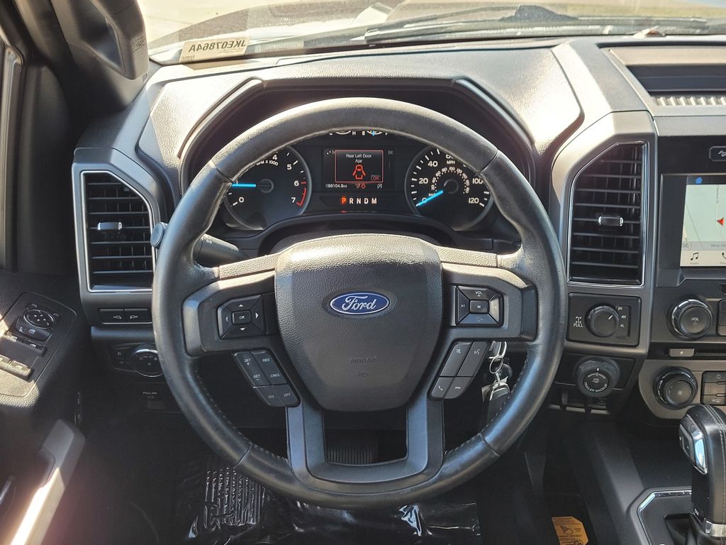 Used 2018 Red Ford XLT image 9