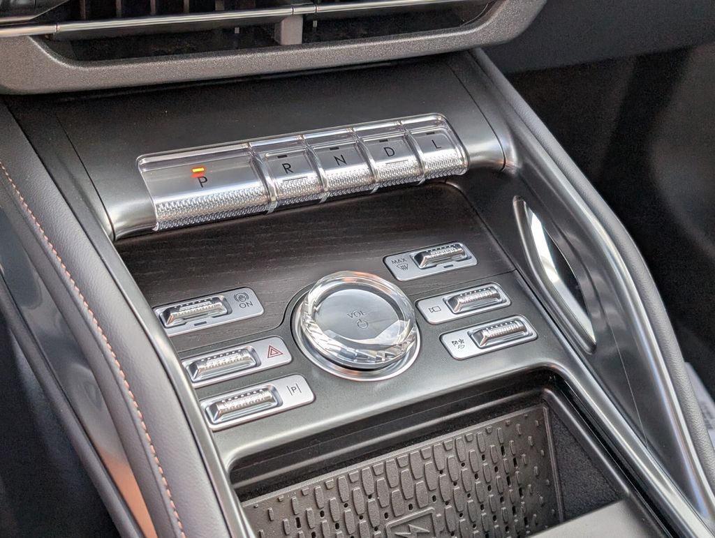 new 2026 Lincoln Nautilus car, priced at $73,003