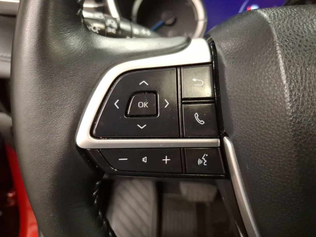 Used 2023 Toyota Highlander Hybrid SUV