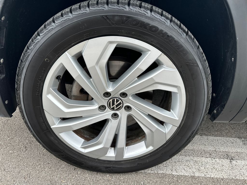 Used Car 2021 Volkswagen Atlas  3.6l V6 Se W/technology For Sale Under $25,000 In Austin, Texas