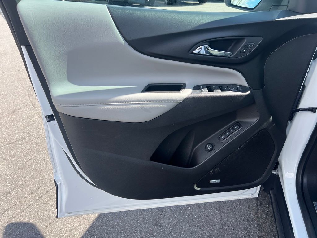 used 2019 Chevrolet Equinox car, priced at $18,990