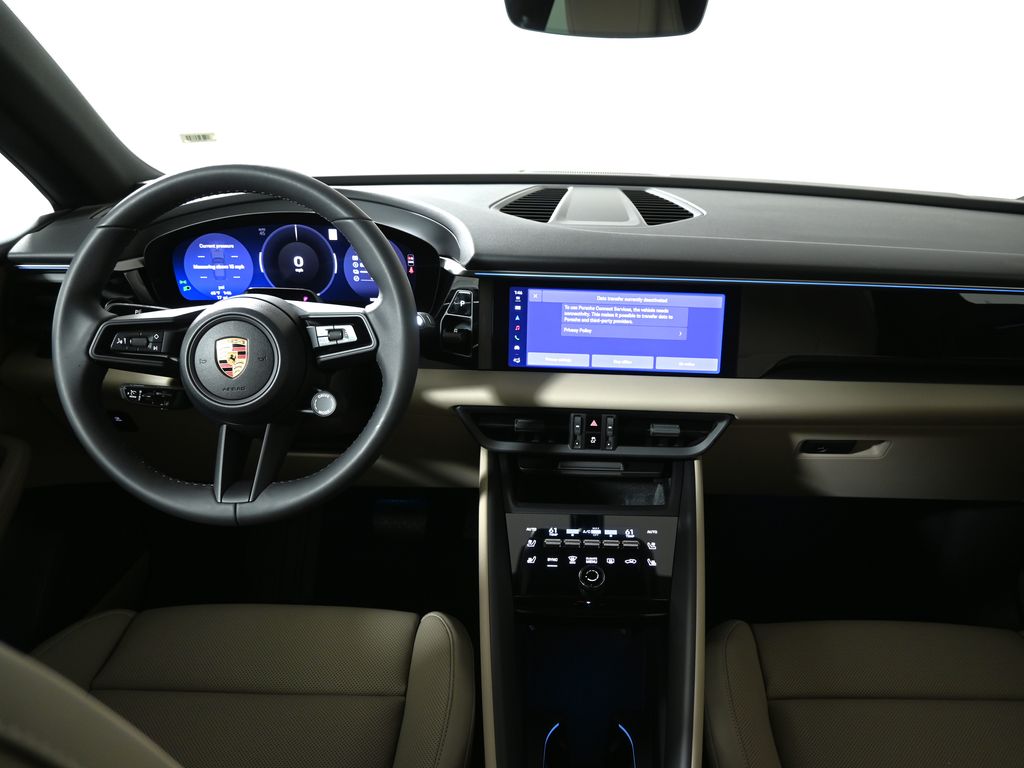 Thumbnail: 2026 Porsche Macan - 16