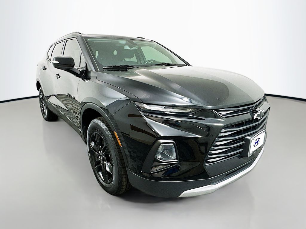 Thumbnail: 2021 Chevrolet Blazer - 3
