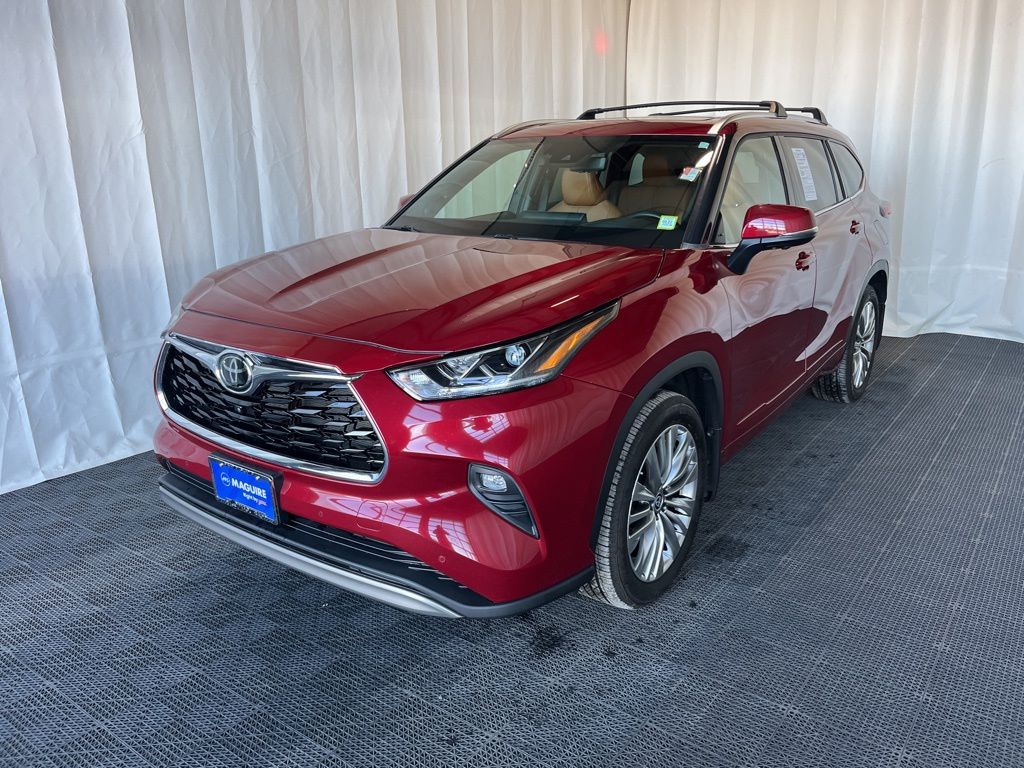 2023 Toyota Highlander Platinum AWD