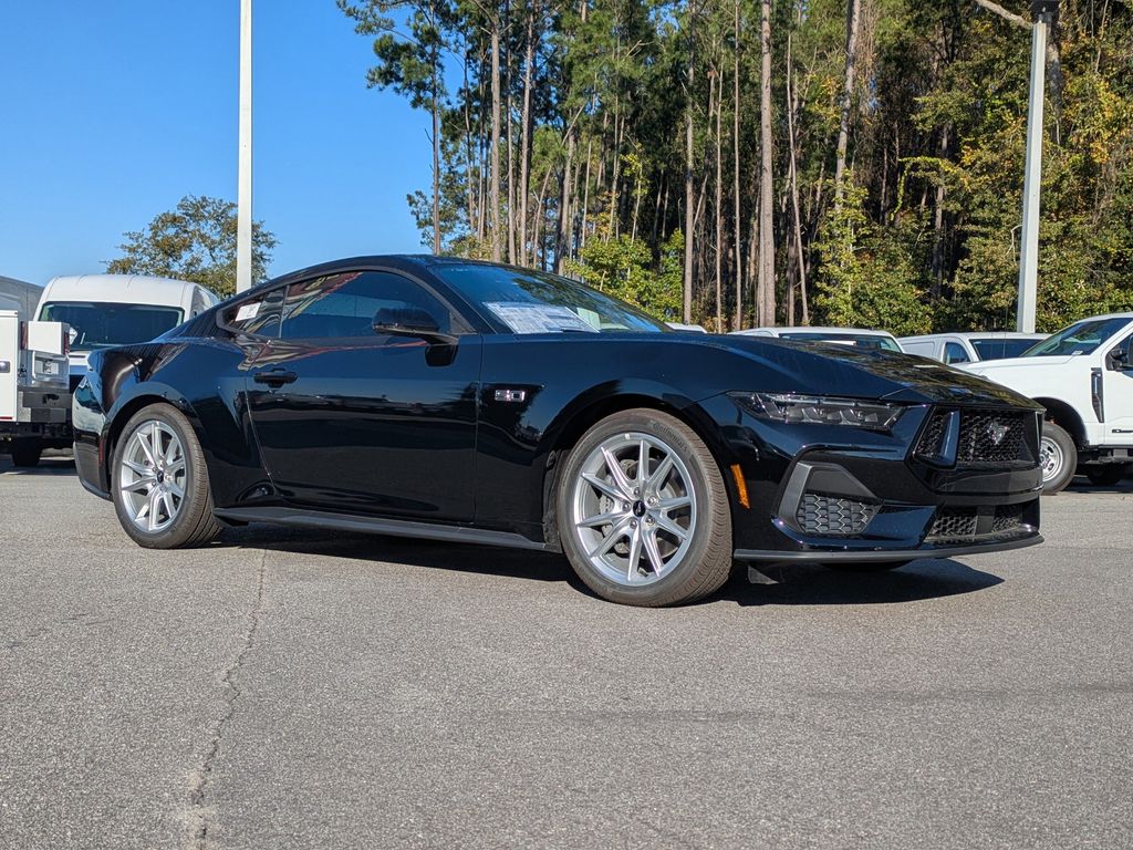 2025 Ford Mustang GT Premium Fastback