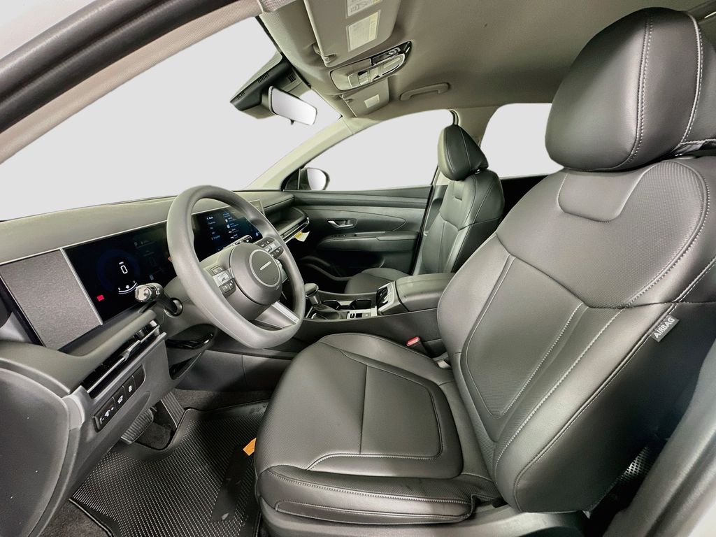 Thumbnail: 2026 Hyundai Tucson - 15