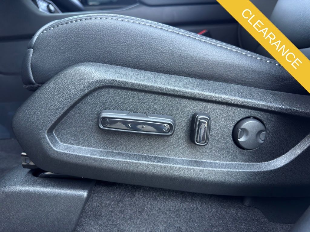 2025 Honda Pilot EX-L White at Bayway Cadillac of The Woodlands