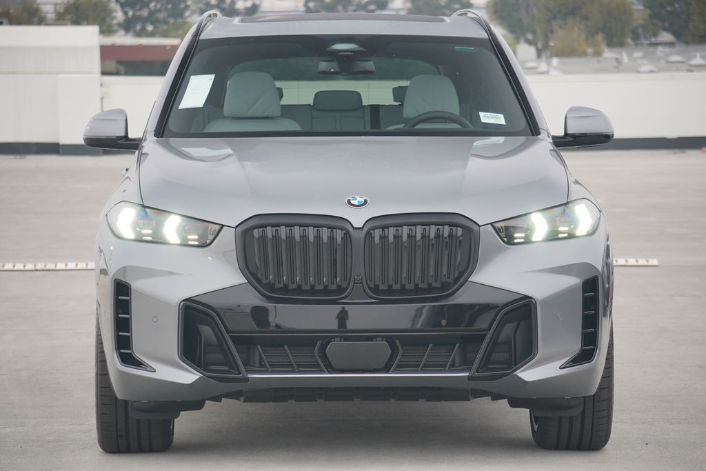Thumbnail: 2026 BMW X5 - 2