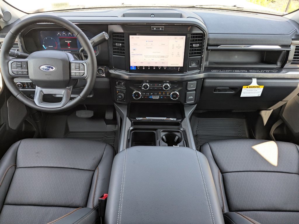 2026 Ford Super Duty F-350 SRW LARIAT