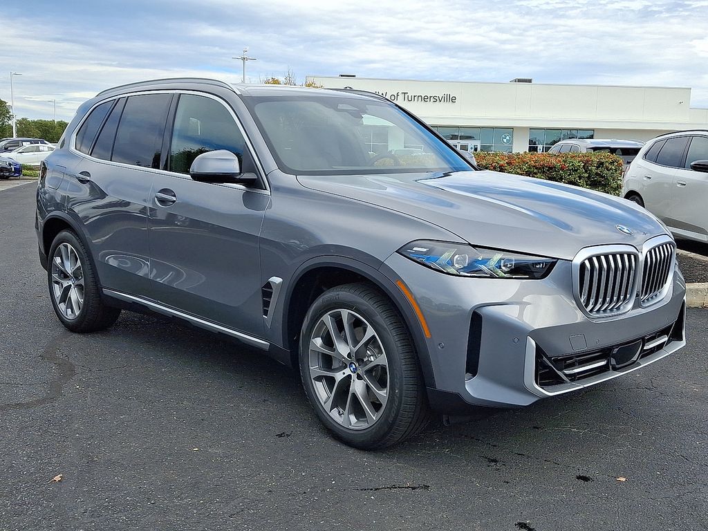 Thumbnail: 2026 BMW X5 - 2