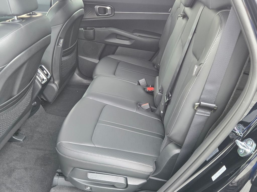 2026 Kia Sorento - $34,874