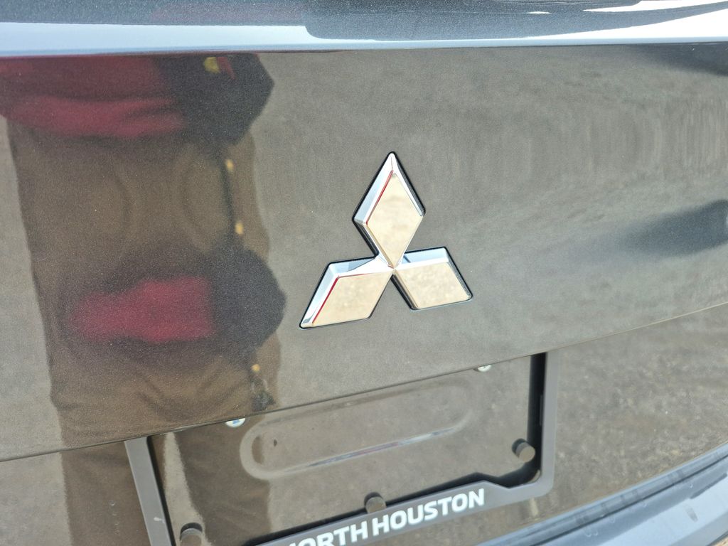 2026 Mitsubishi Outlander SEL - 11