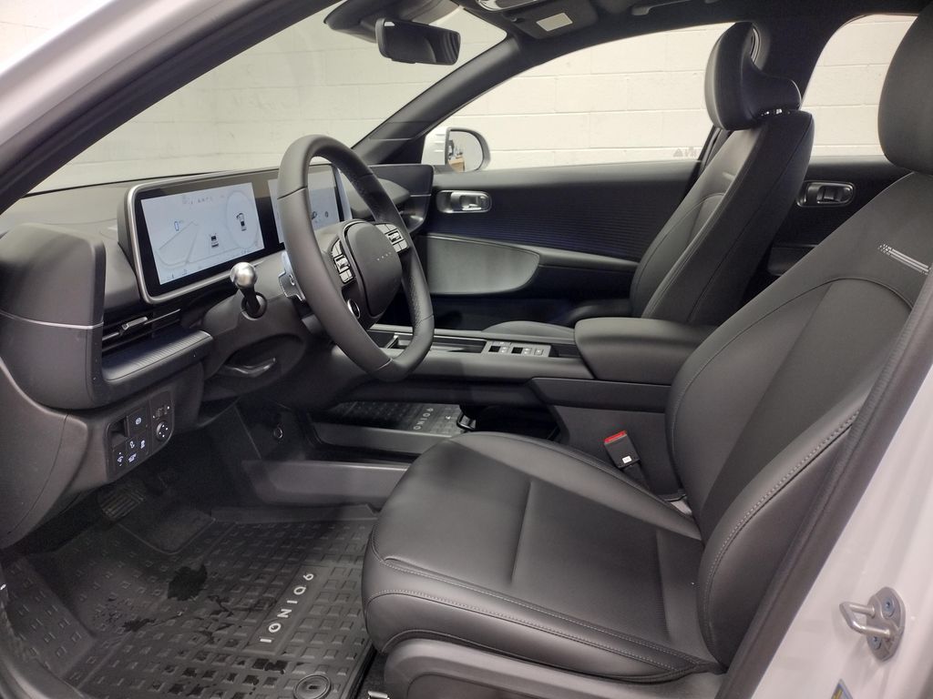 2025 Hyundai IONIQ 6 SEL