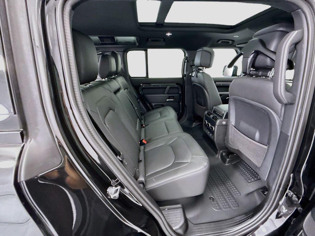 Thumbnail: 2026 Land Rover Defender - 21