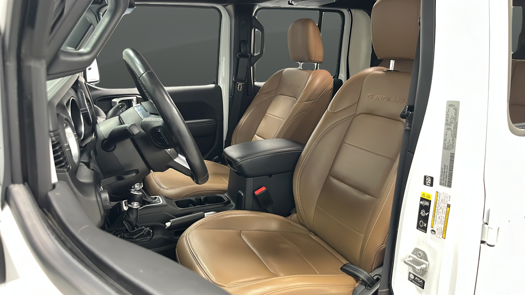 Used 2022 Bright White Clearcoat Jeep Overland image 9