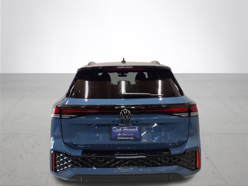 2026 Volkswagen Tiguan 2.0T SE R-Line Black
