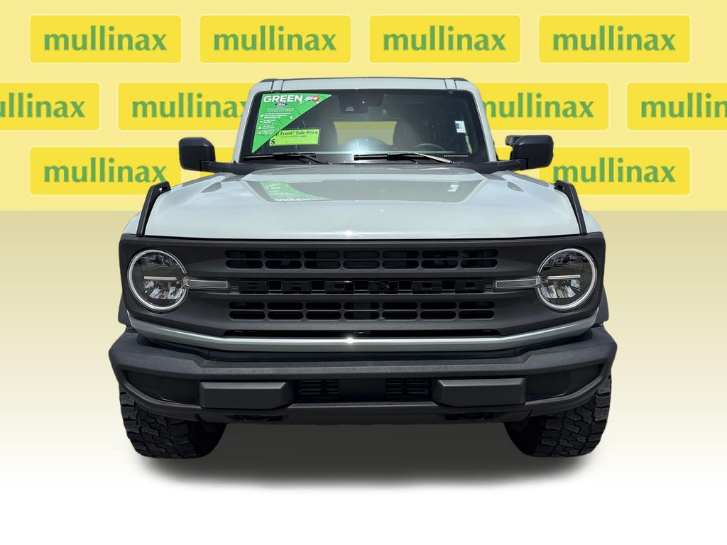 Used 2022 Green Ford Base image 10