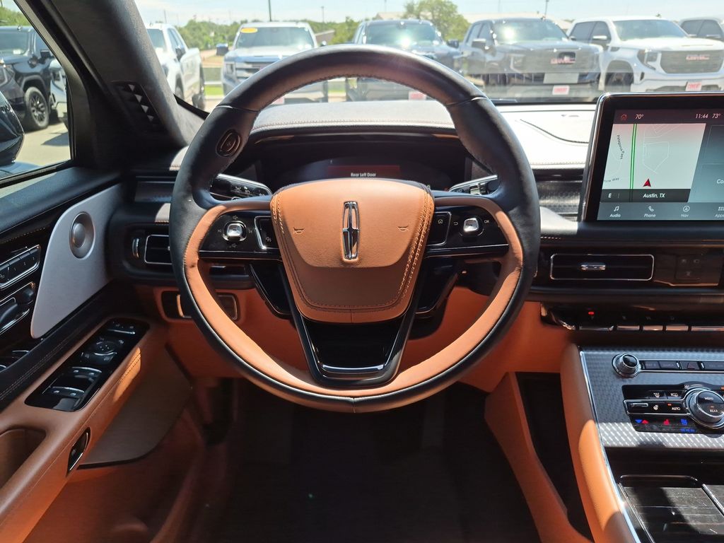 Used Car 2023 Lincoln Aviator  Black Label For Sale Under $60,000 In Austin, Texas