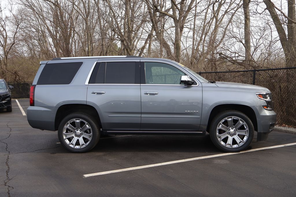 Thumbnail: 2019 Chevrolet Tahoe - 12