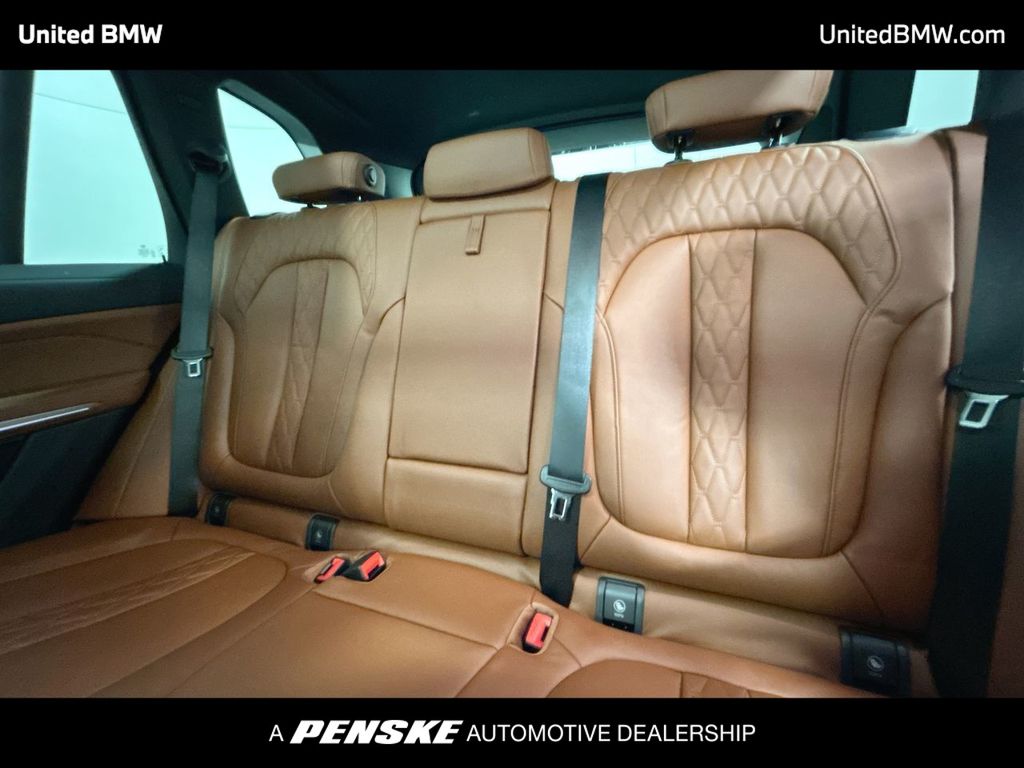 Thumbnail: 2026 BMW X5 - 21