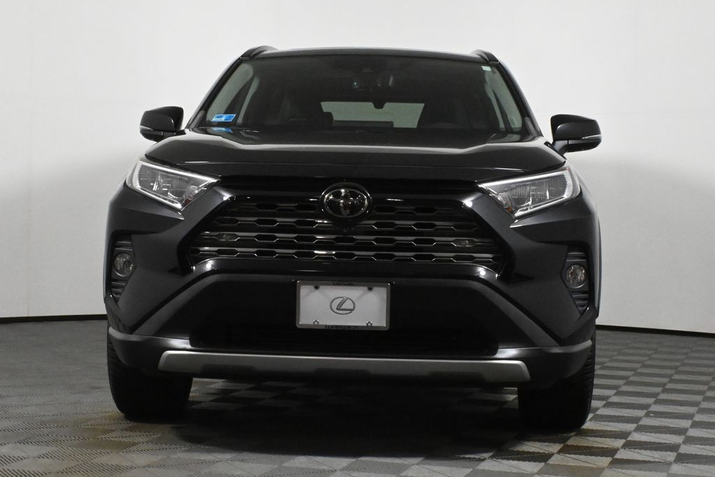 Thumbnail: 2019 Toyota RAV4 - 11