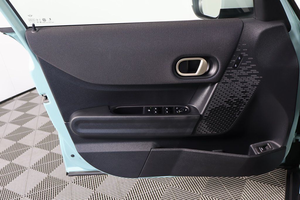 Thumbnail: 2025 MINI Cooper - 12