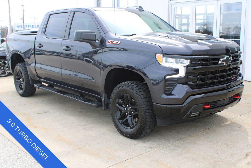 Dark Ash Metallic 2024 Chevrolet Silverado 1500 Pickup Truck Four-Wheel Drive Automatic