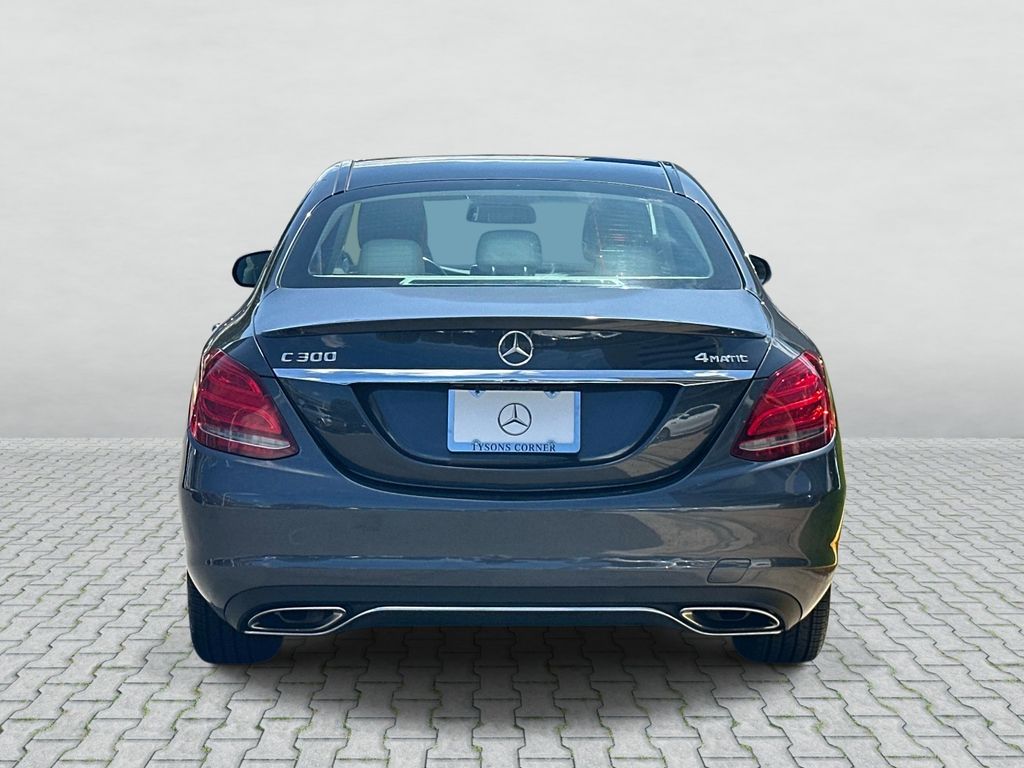 Thumbnail: 2016 Mercedes-Benz C-Class - 6