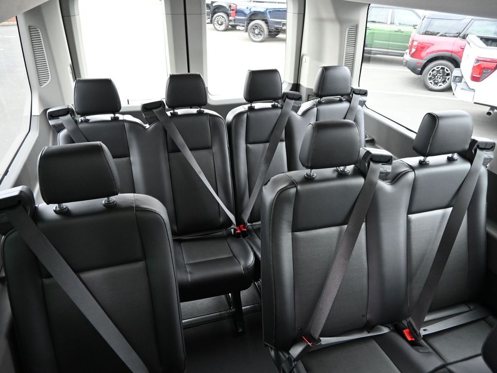 2025 Ford Transit 350 HD XL
