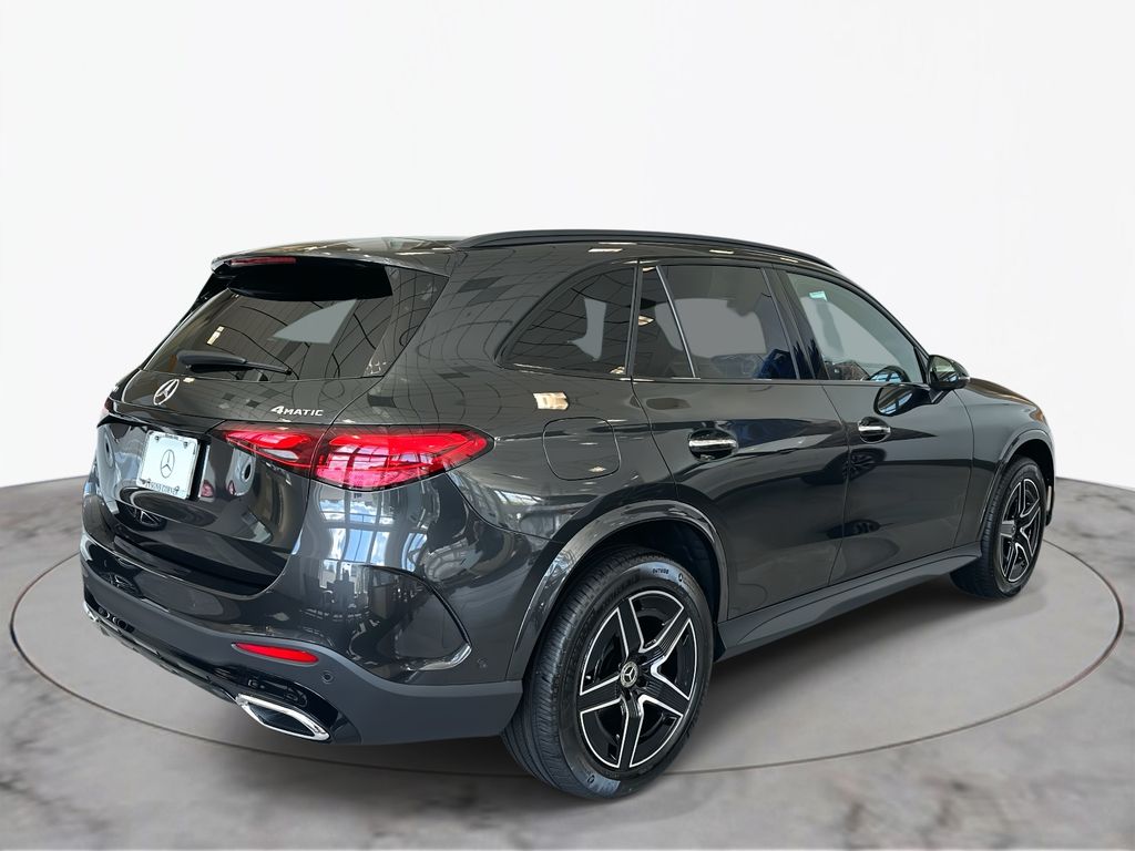 Thumbnail: 2025 Mercedes-Benz GLC - 4