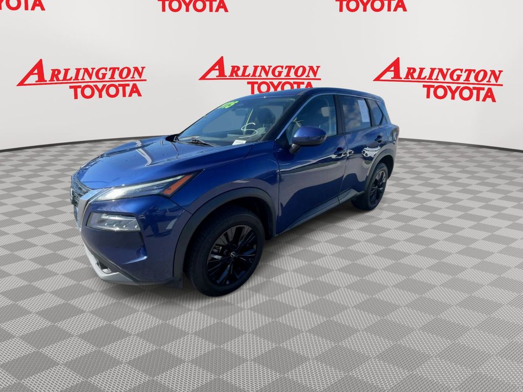 View vehicle photo 5