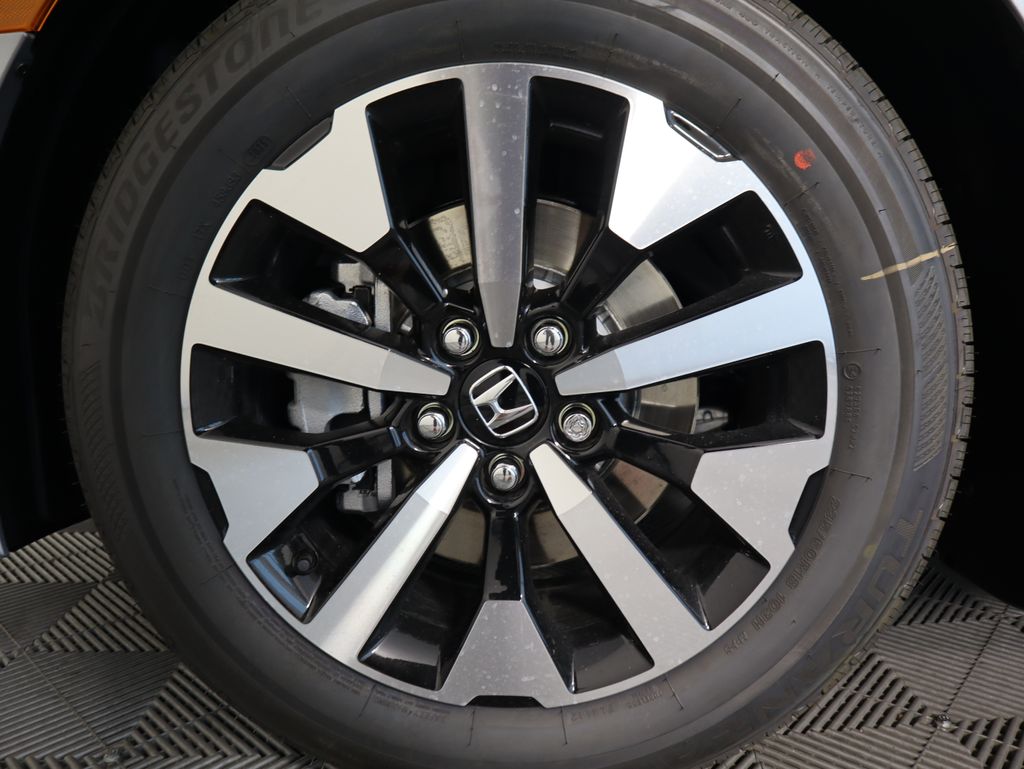 Thumbnail: 2026 Honda Odyssey - 29